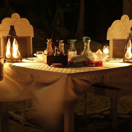 Msambweni Beach House Villa Esterno foto