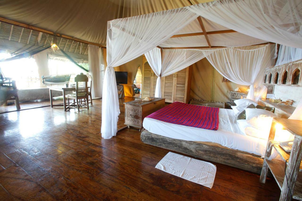 Msambweni Beach House Villa Esterno foto